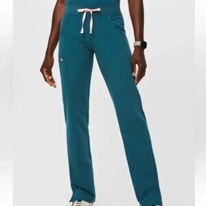 Figs Kade Cargo Scrub Pant